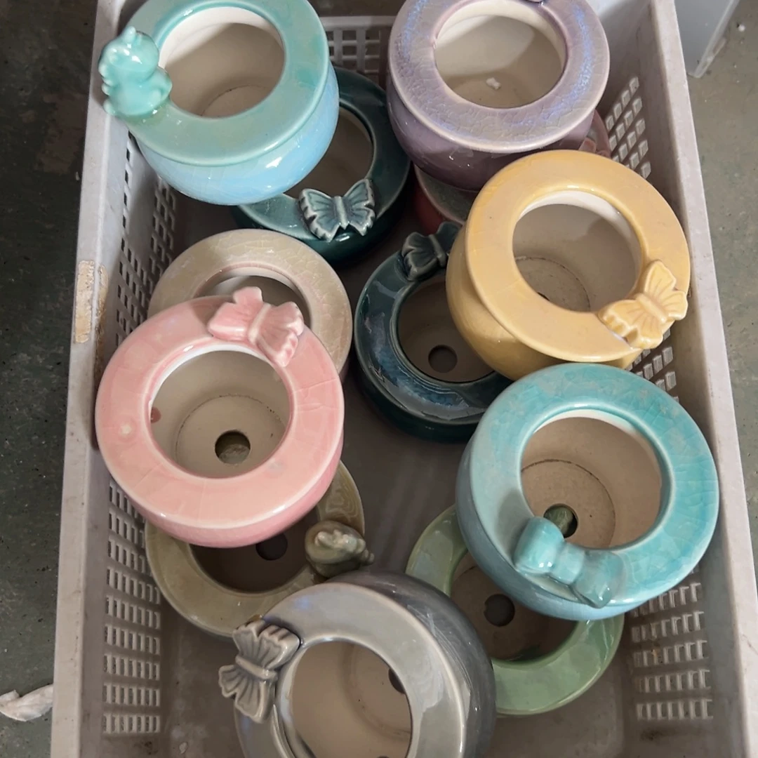 随便12个花盆，满20米发货爱退款拉黑