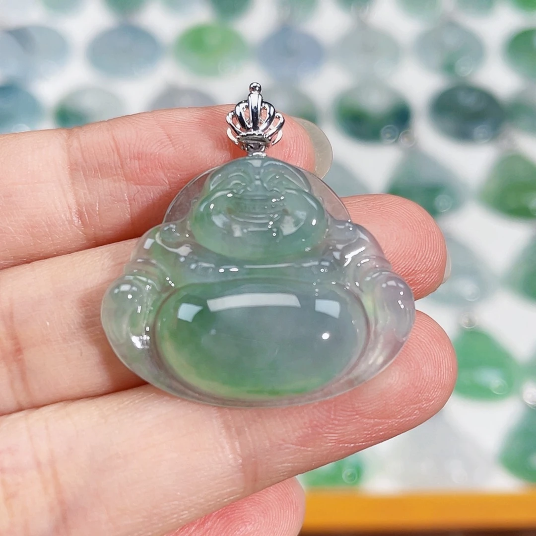 颈饰18K金镶嵌翡翠吊坠