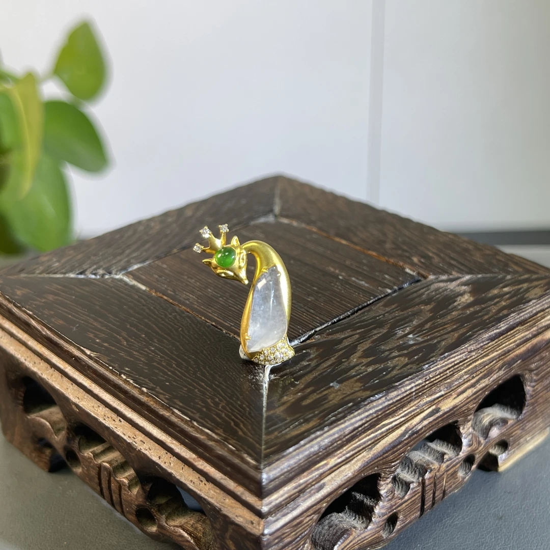 JYB04-121  天然缅甸A货翡翠  18K含钻镶嵌吊坠