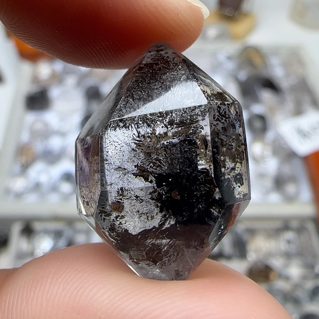 珠宝半成品水晶未镶嵌散墨双尖随形