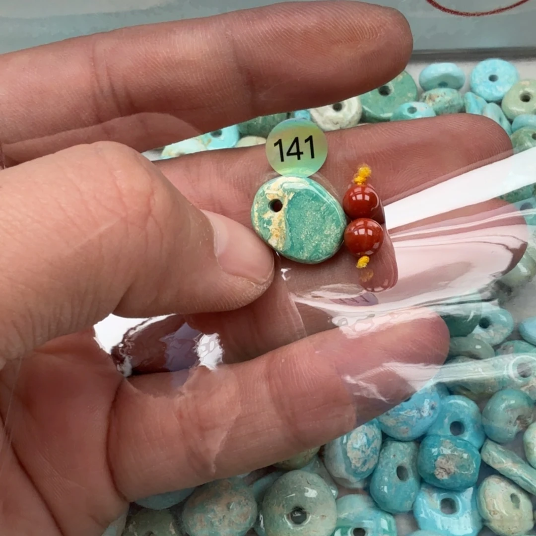 南红玛瑙未镶嵌珠宝奇石