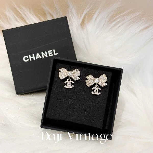 大吉中古/CHANEL香奈儿蝴蝶结满钻耳钉