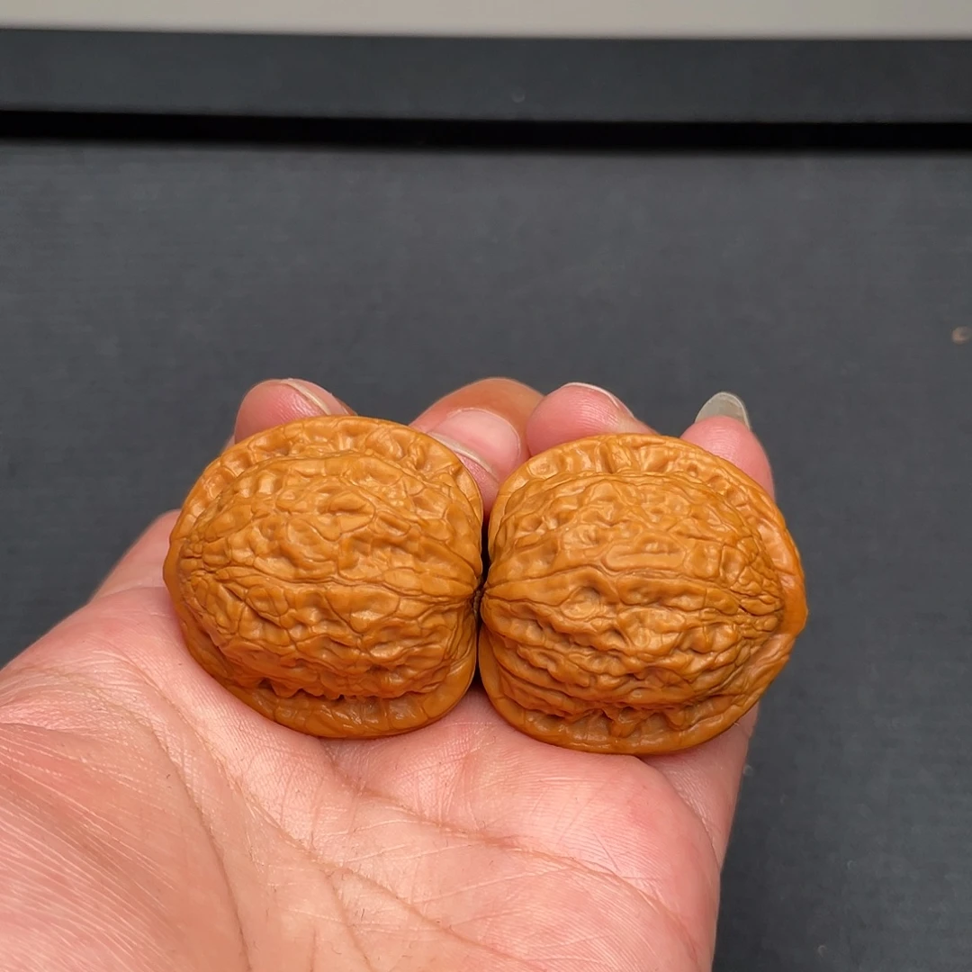 把件猴头核桃34×32野生夜明珠XM3186