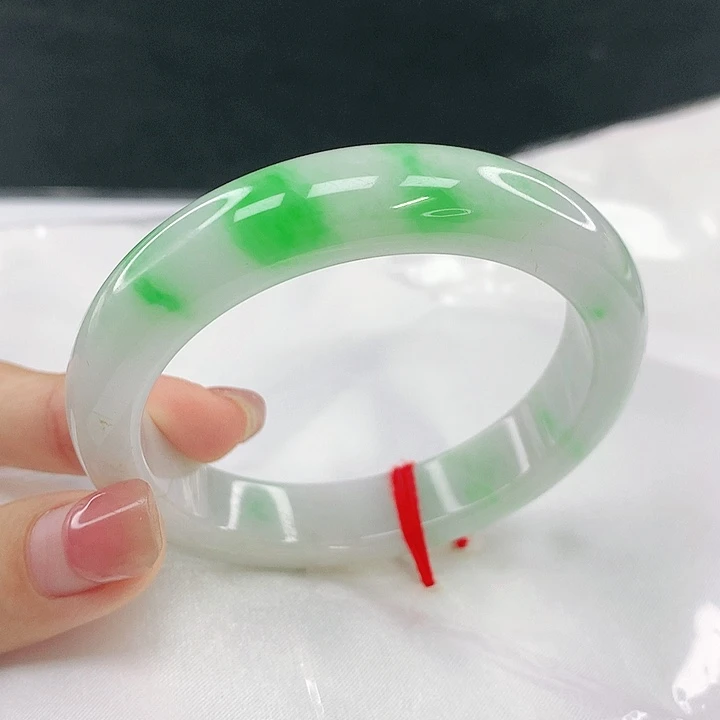 翡翠未镶嵌手镯圈55，58031