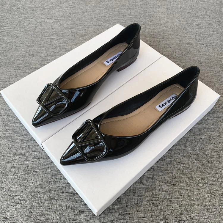 漆皮百搭时尚外穿尖头平底鞋夏季新款舒适工作鞋软皮浅口鞋子