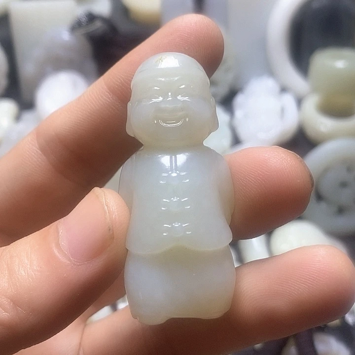 和田玉未镶嵌挂件用****4