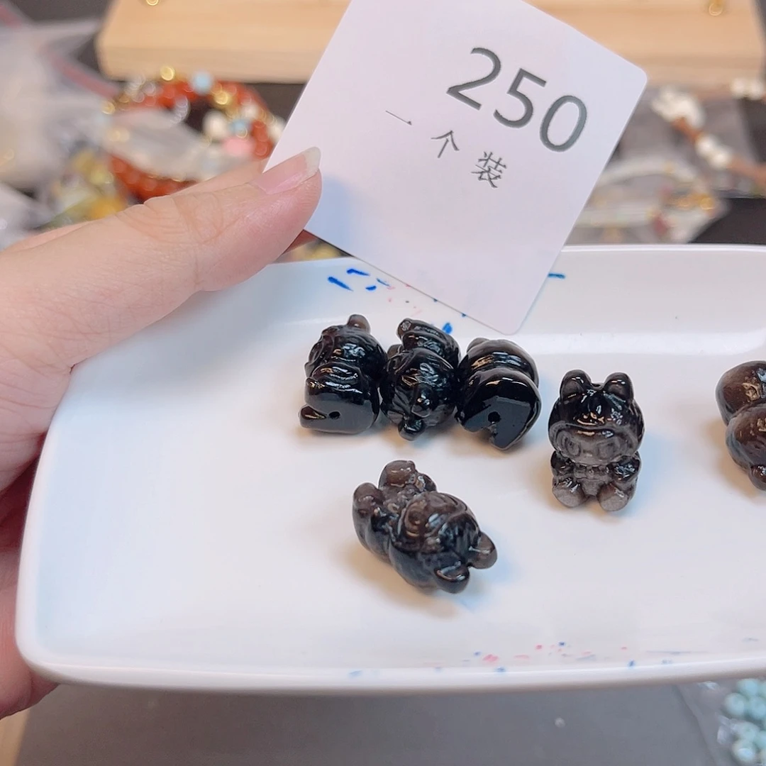 水晶珠宝半成品未镶嵌250 。