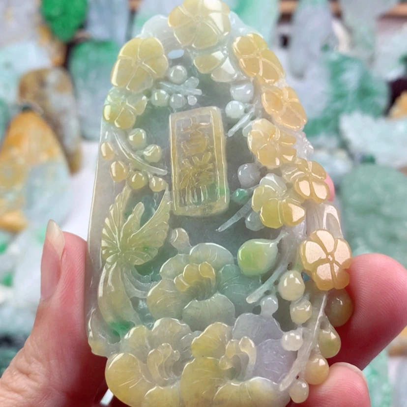 【闪购商品】翡翠未镶嵌吊坠(不含链)