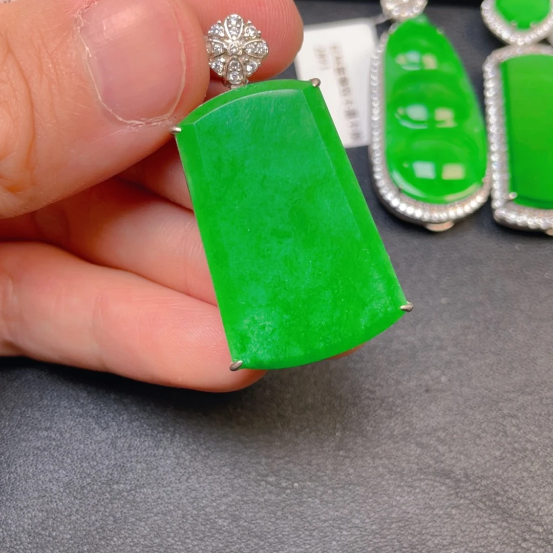 翡翠银S925镶嵌吊坠(不含链)