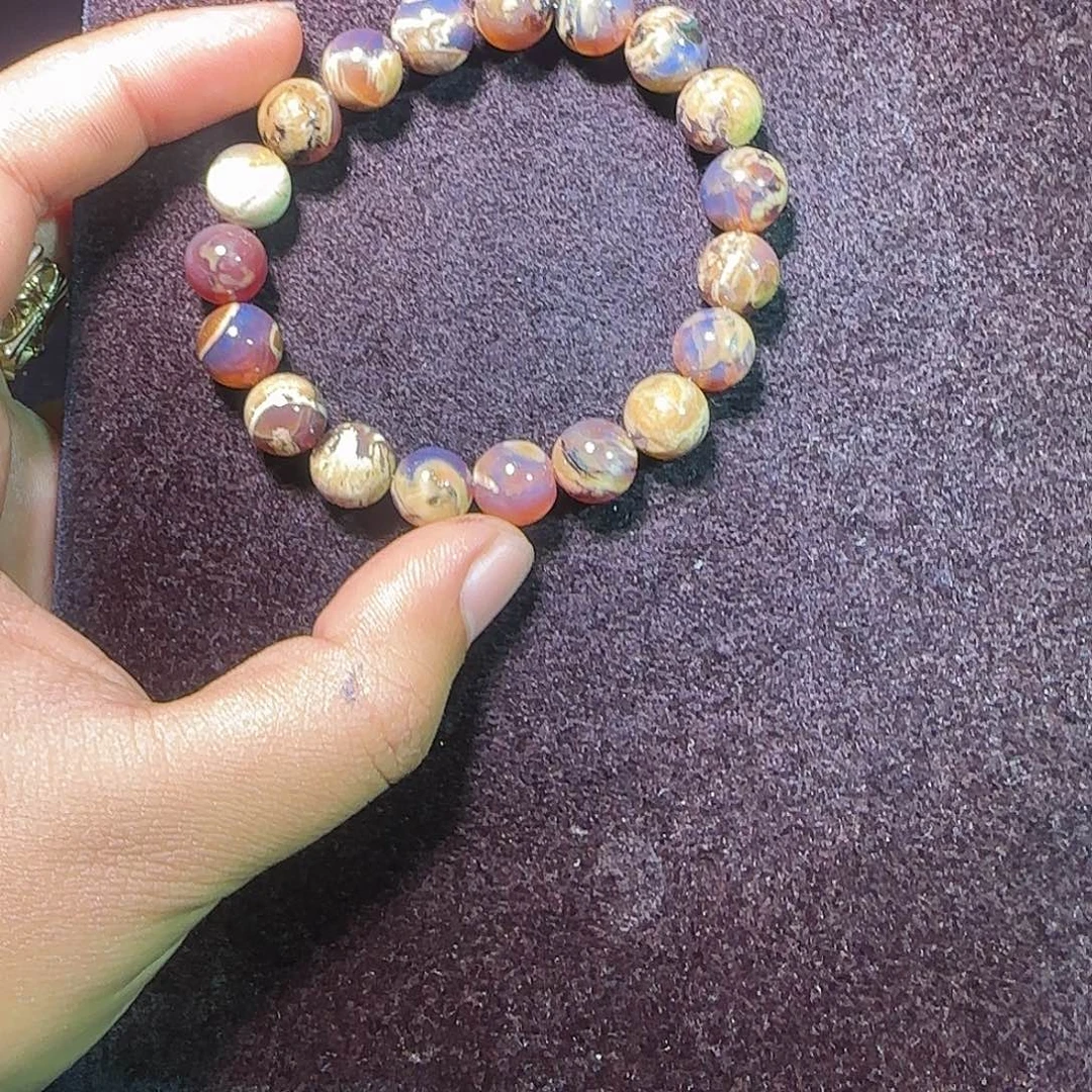 琥珀未镶嵌裸石琥珀