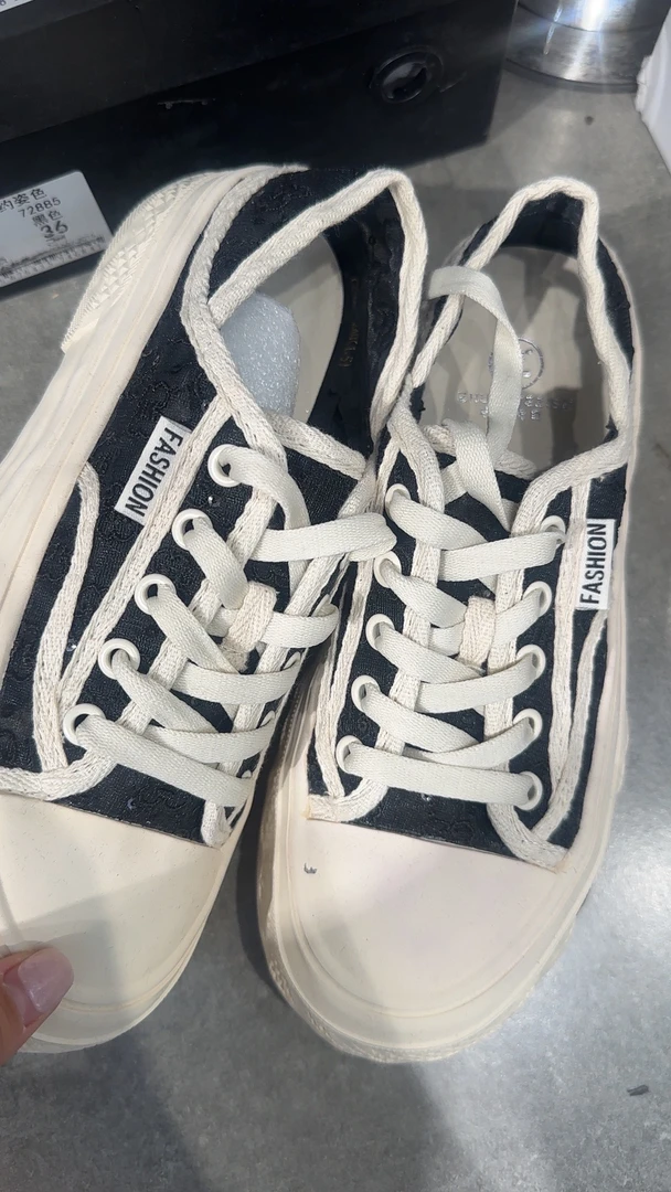 不退不换厚底松糕鞋72885