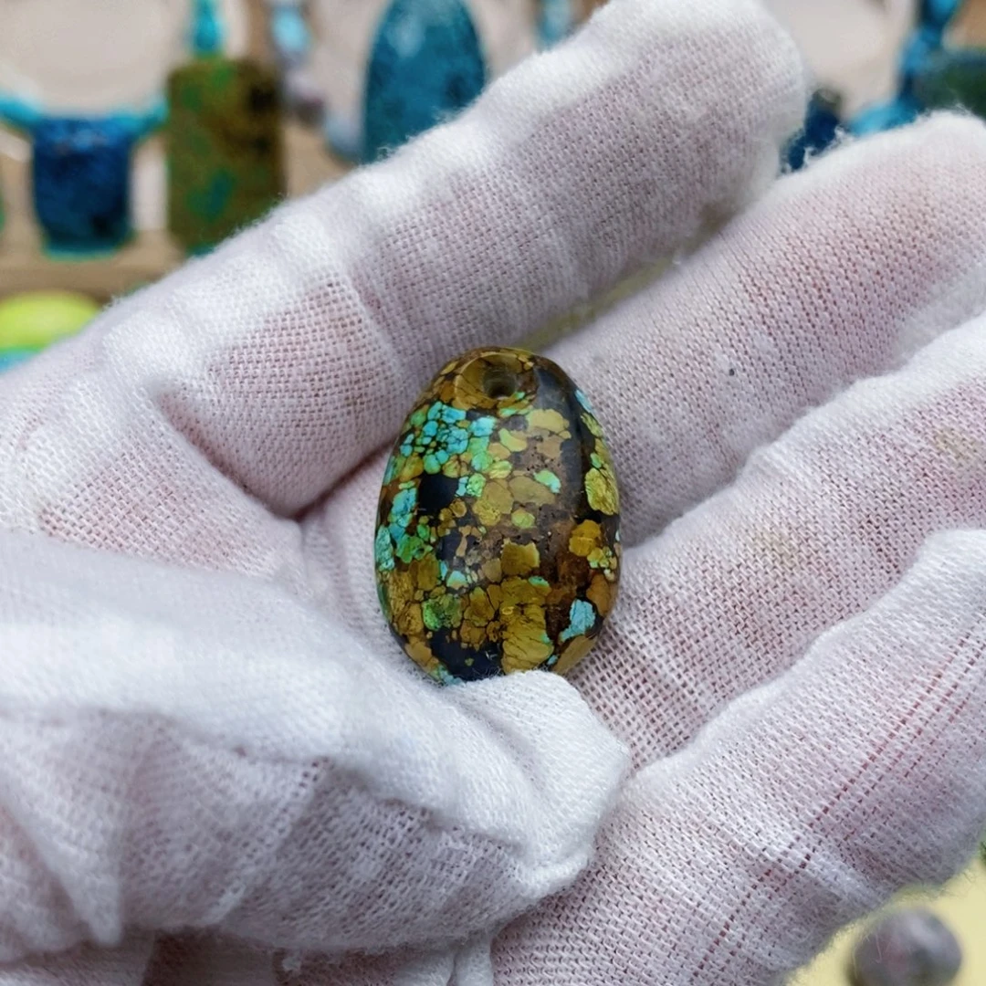 定制绿松石未镶嵌吊坠