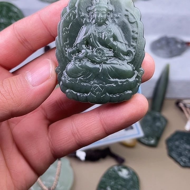 和田玉手串未镶嵌