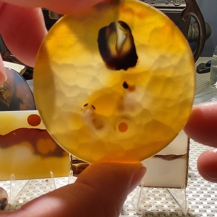 玛瑙/玉髓未镶嵌颈饰