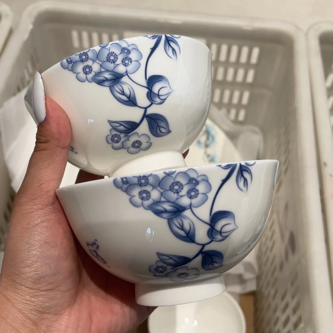 瓷片529两，全场微瑕介意慎拍
