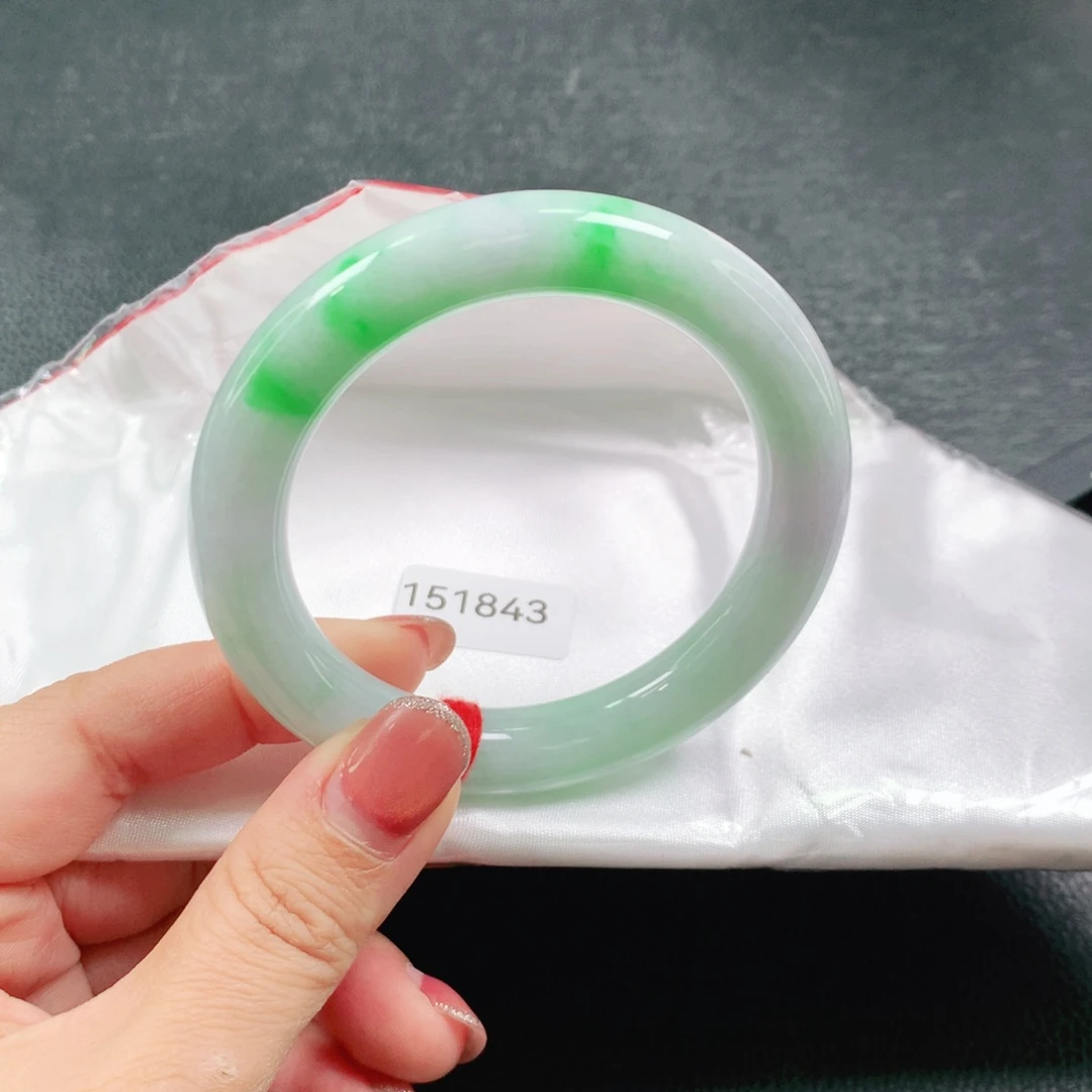 翡翠未镶嵌手镯（圆镯）03