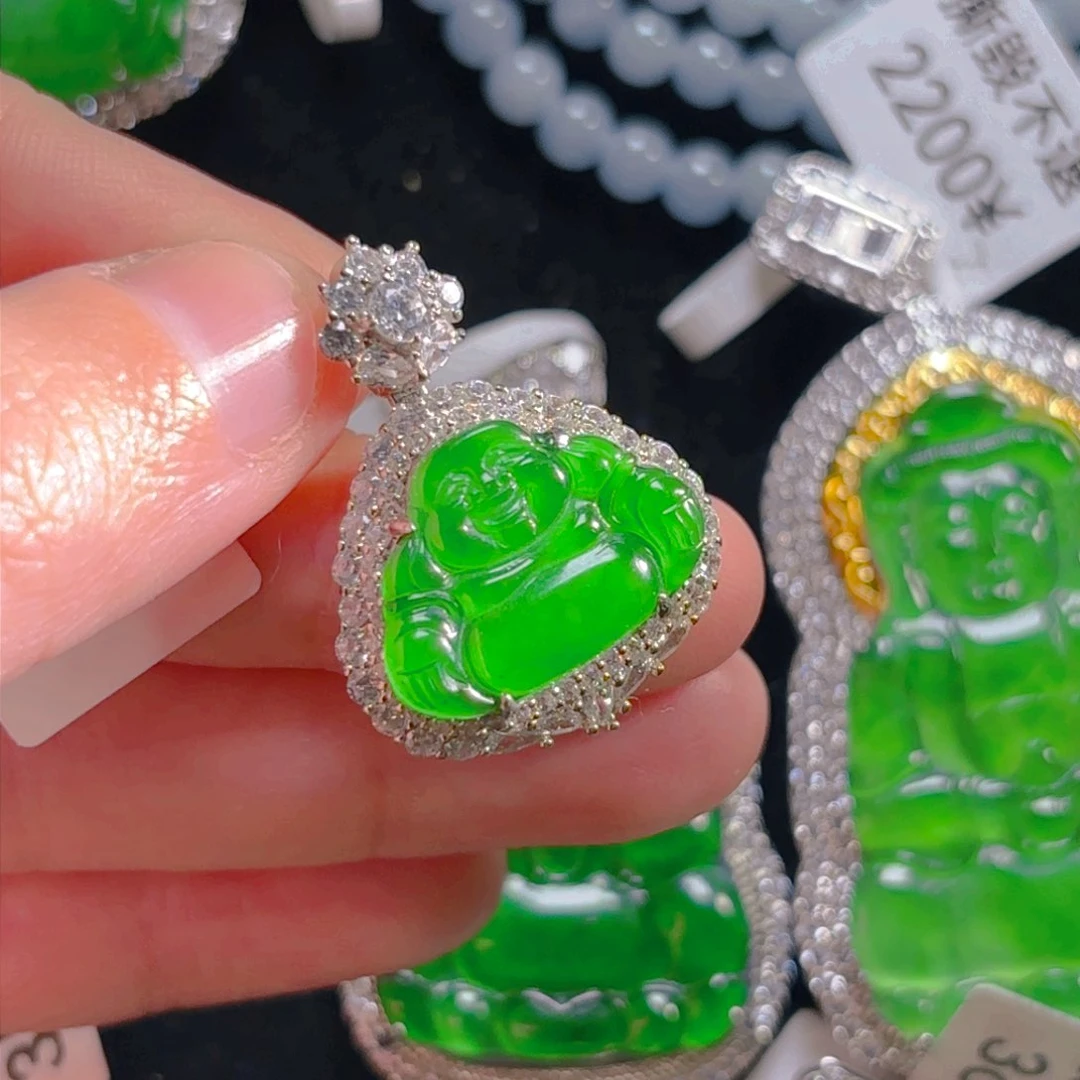 翡翠颈饰银S925镶嵌佛公