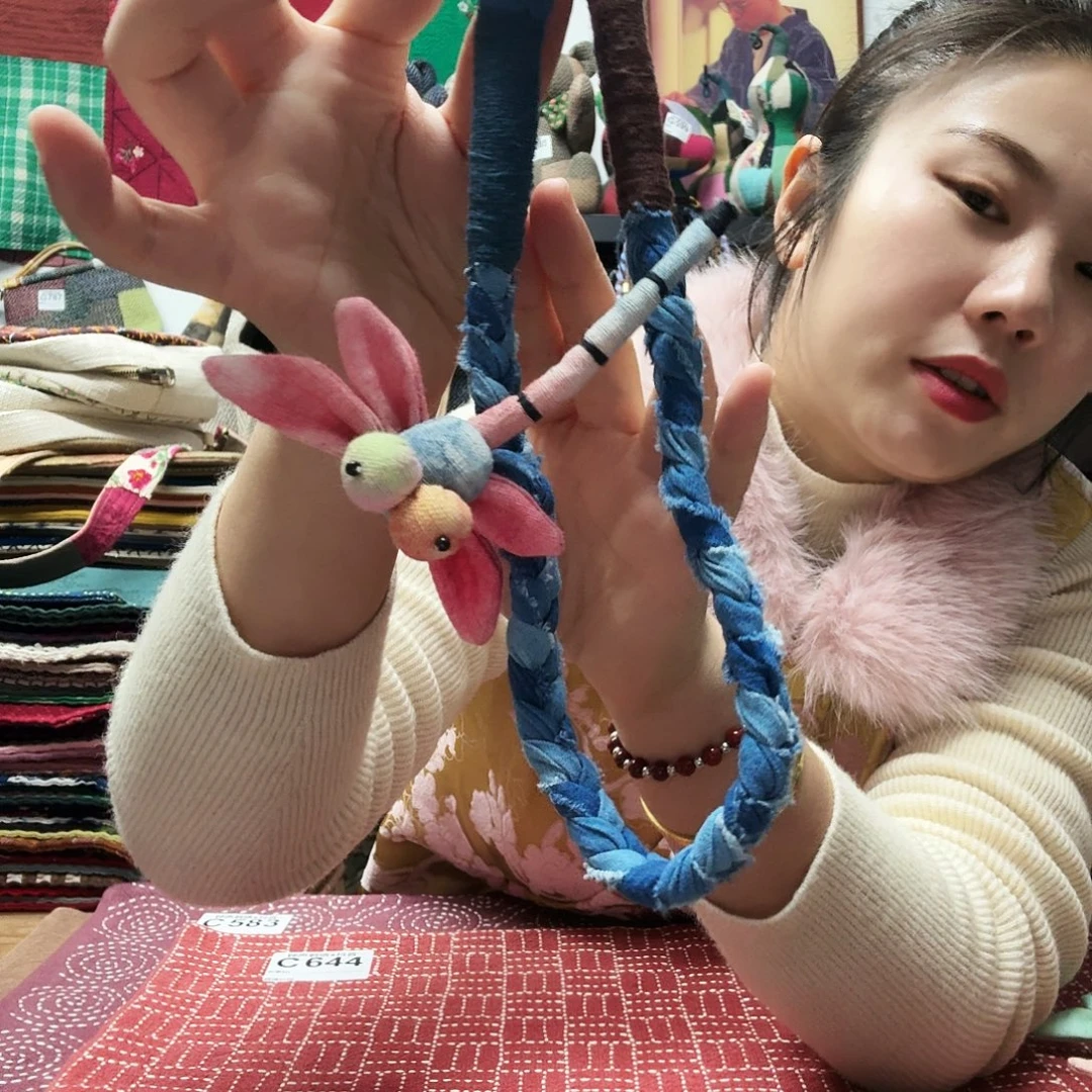 波***妞织绣Sddfffgggggghhhhhh