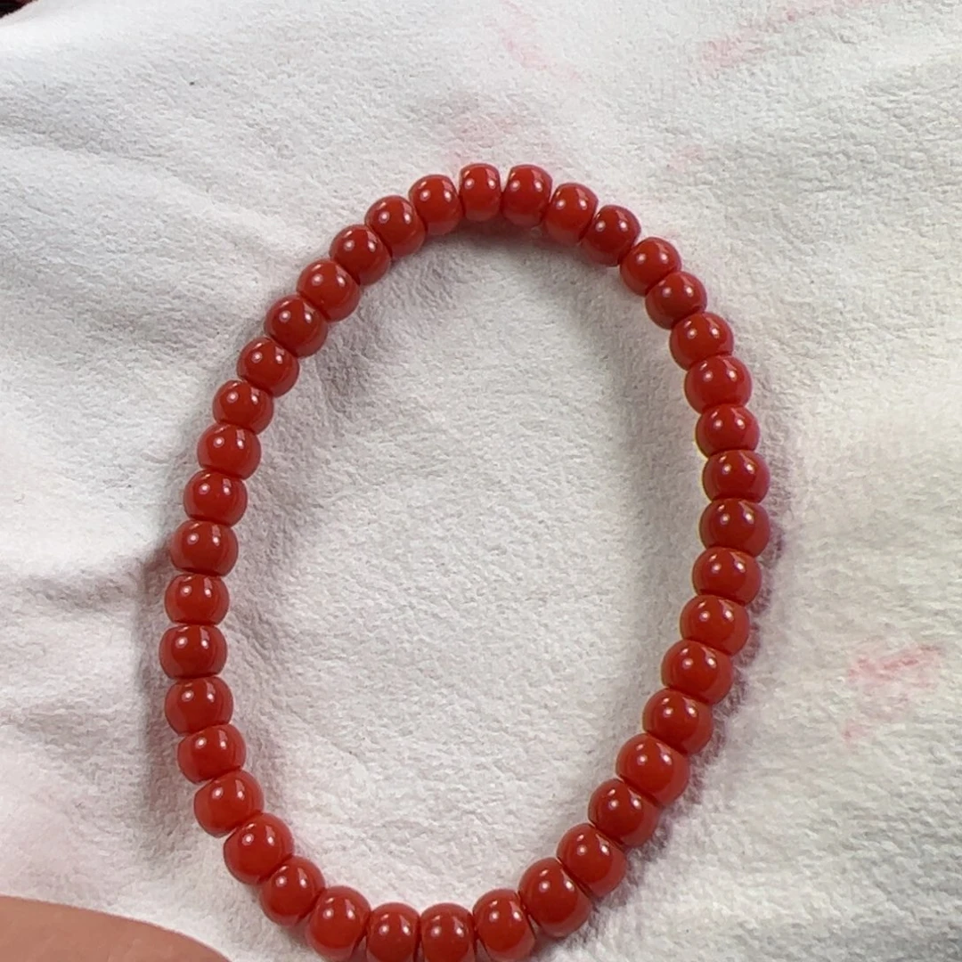 南红玛瑙手串未镶嵌