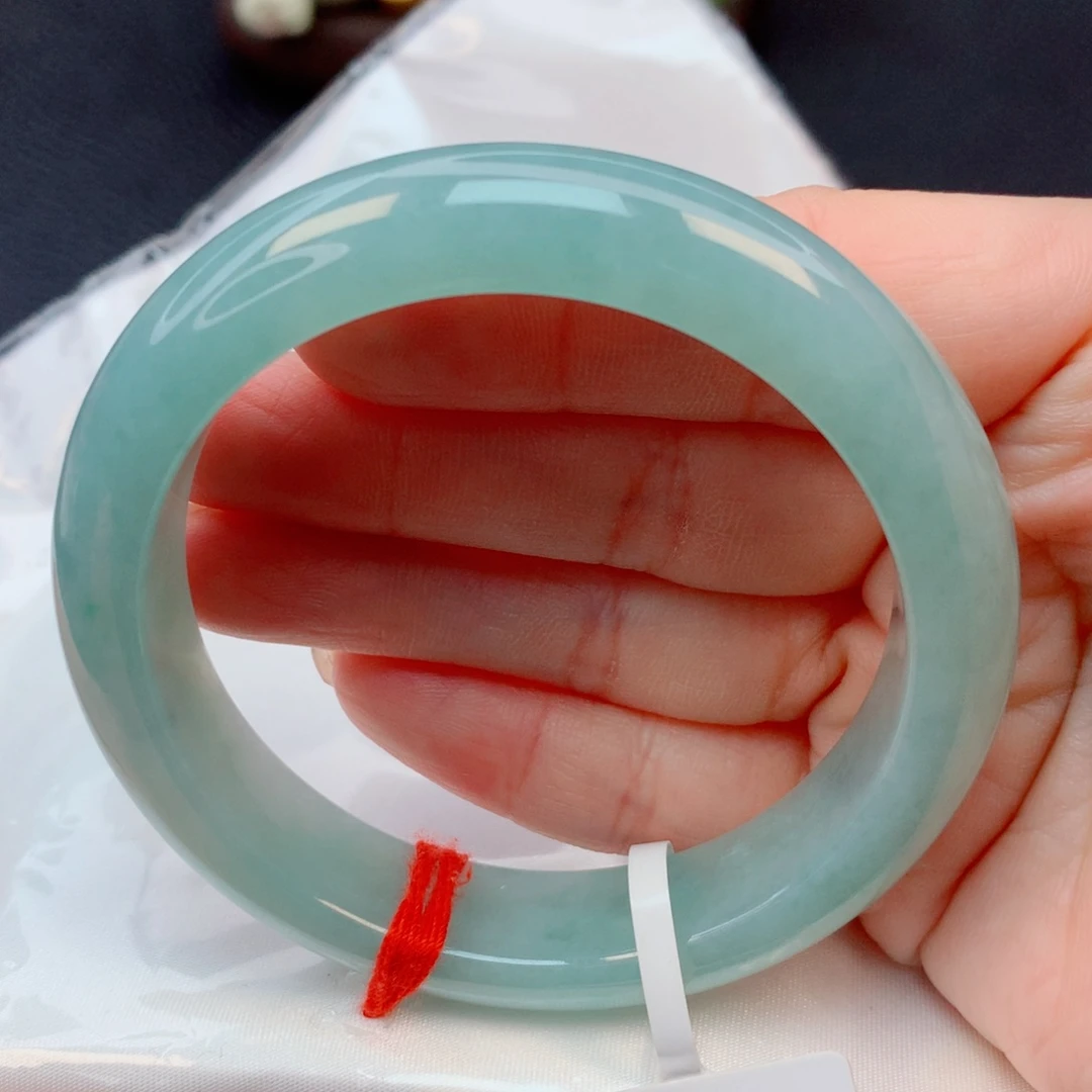 翡翠未镶嵌手镯53-54糯冰蓝底