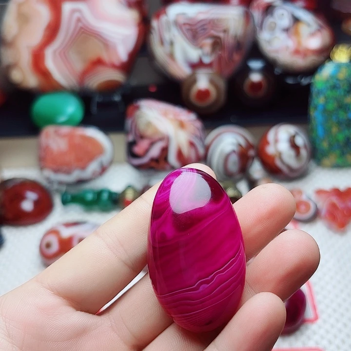 砚***白未镶嵌玛瑙/玉髓珠宝半成品