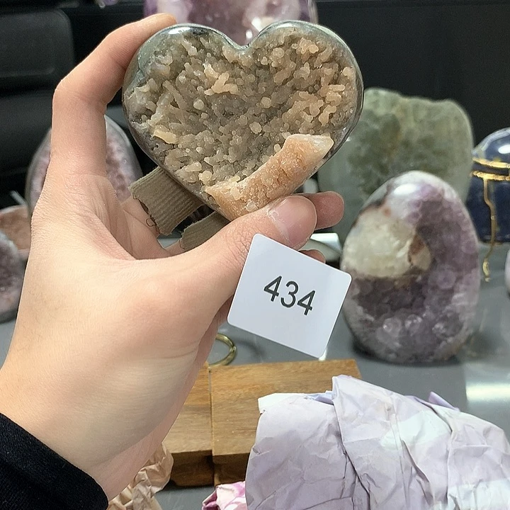 紫晶大型摆件（非配饰）未镶嵌