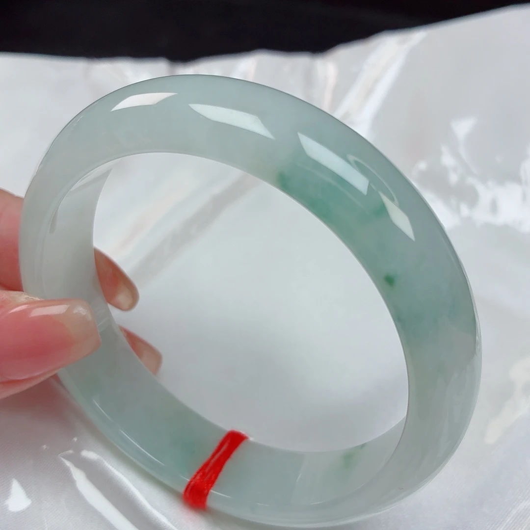 翡翠手镯未镶嵌58