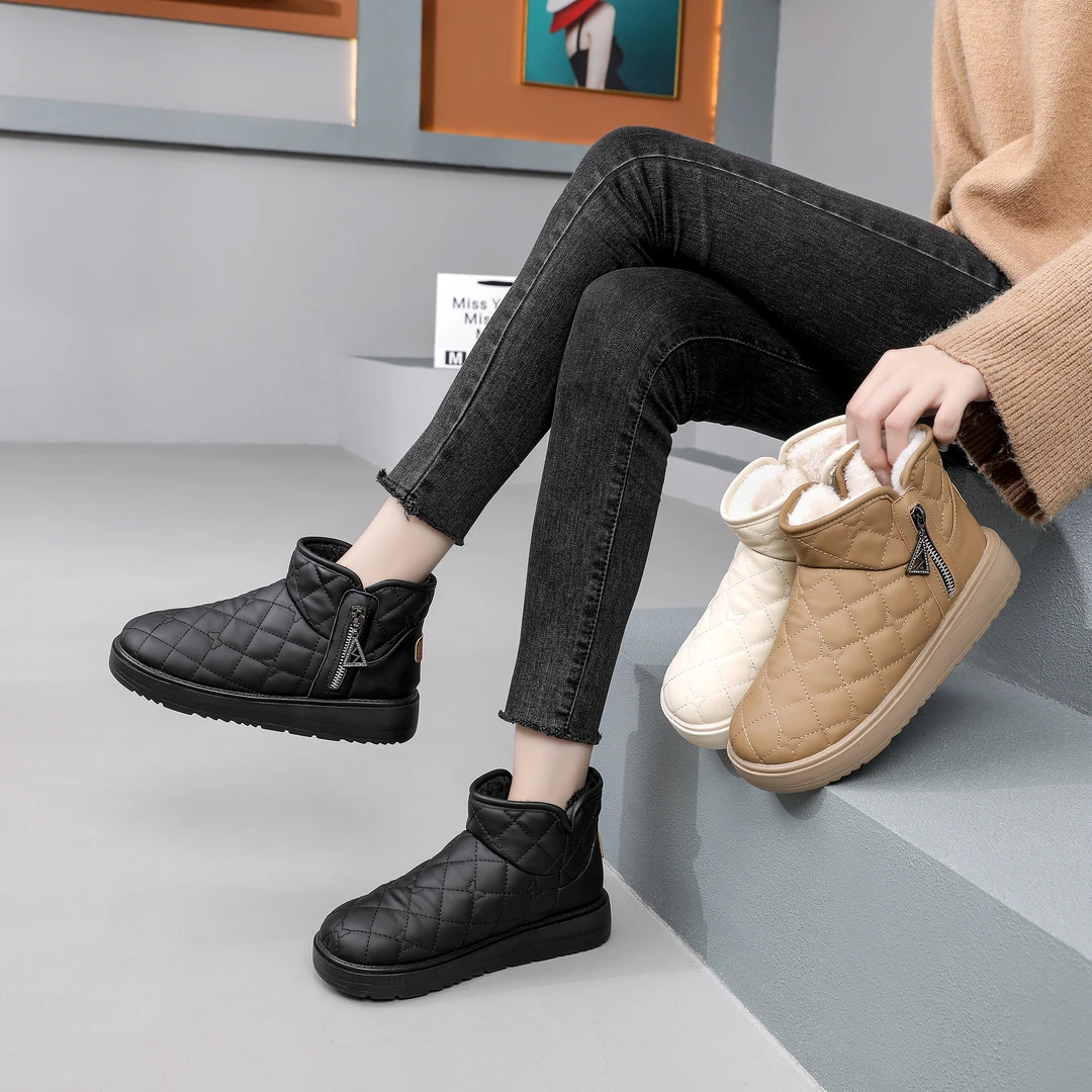 M991大码防水雪地靴时尚百搭加绒加厚平底保暖冬季女鞋软底休闲鞋