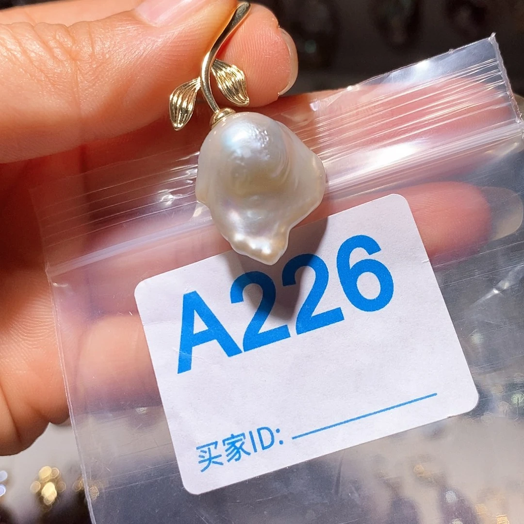 颈饰未镶嵌淡水珍珠
