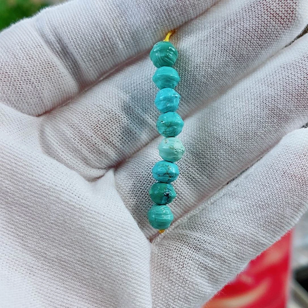 未镶嵌绿松石珠宝奇石