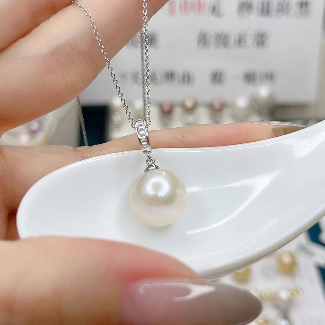 淡水珍珠合金吊坠(赠链)