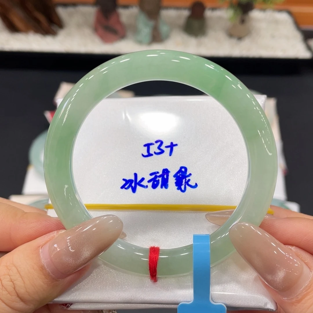 未镶嵌手镯翡翠缅甸天然翡翠手镯