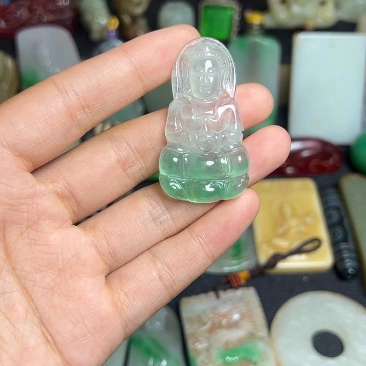 吊坠滴血莲花菩提