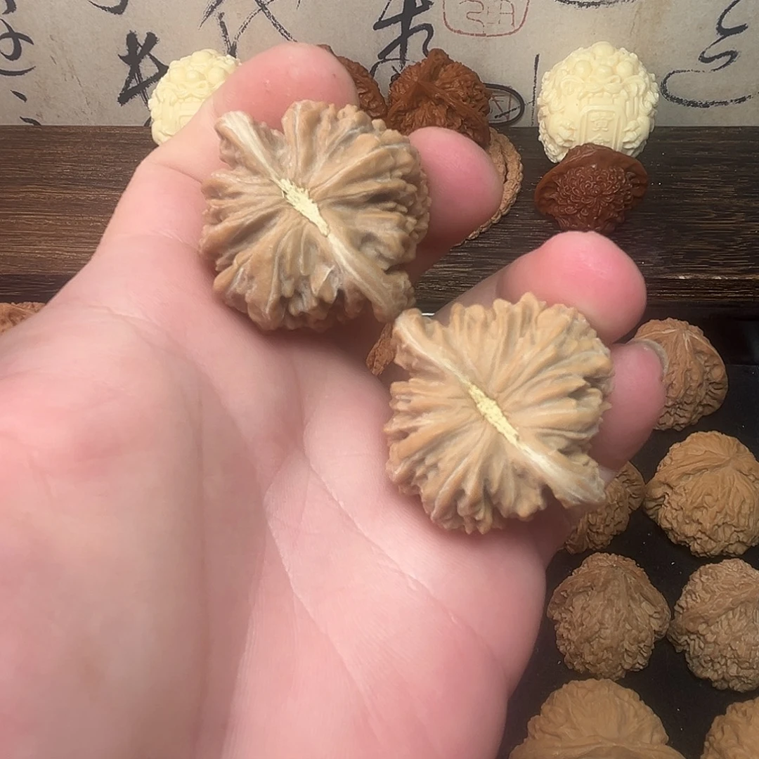 文玩核桃把件四座楼