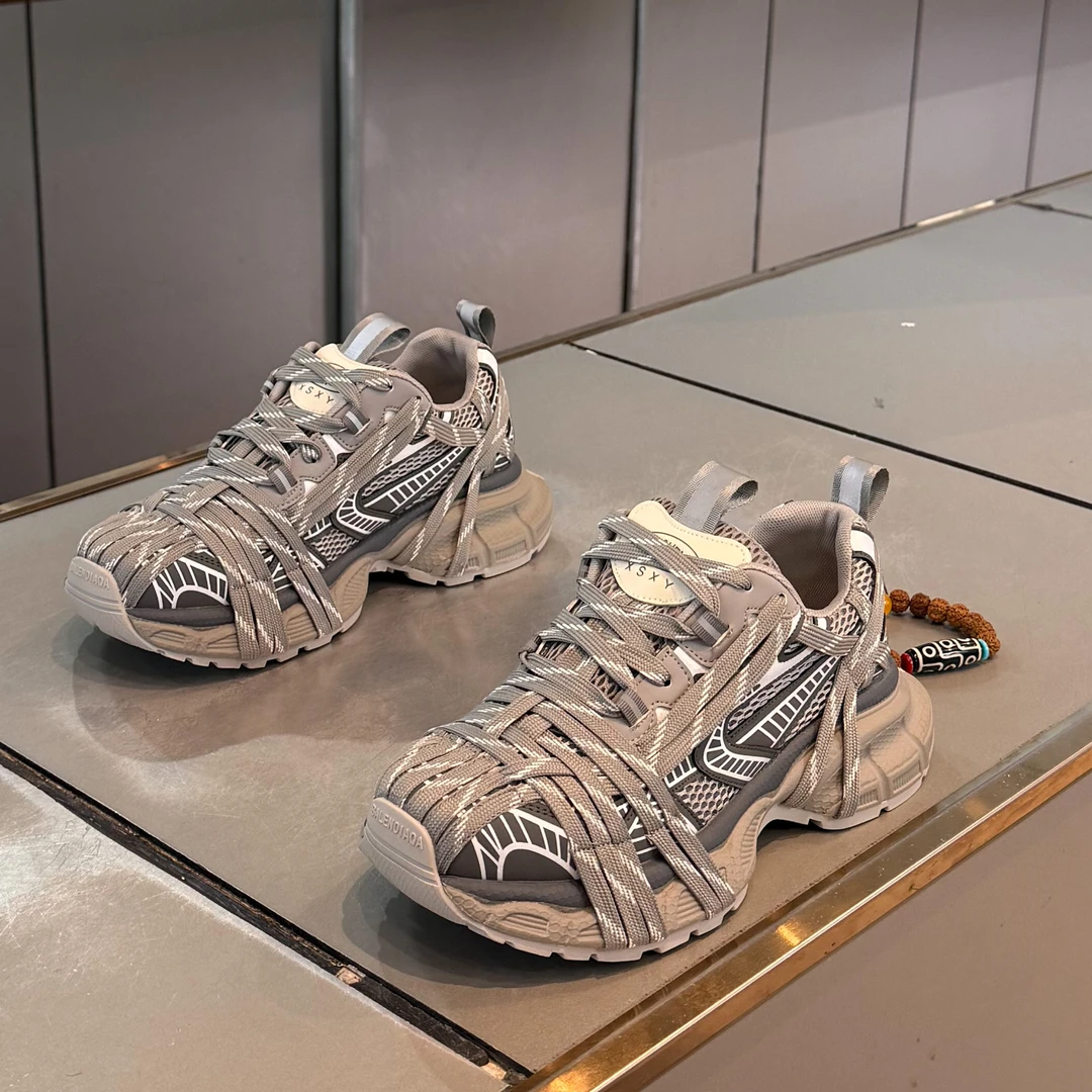 高级感时尚老爹鞋国潮网红爆款秋季新款男鞋轻奢男士个性潮鞋百搭