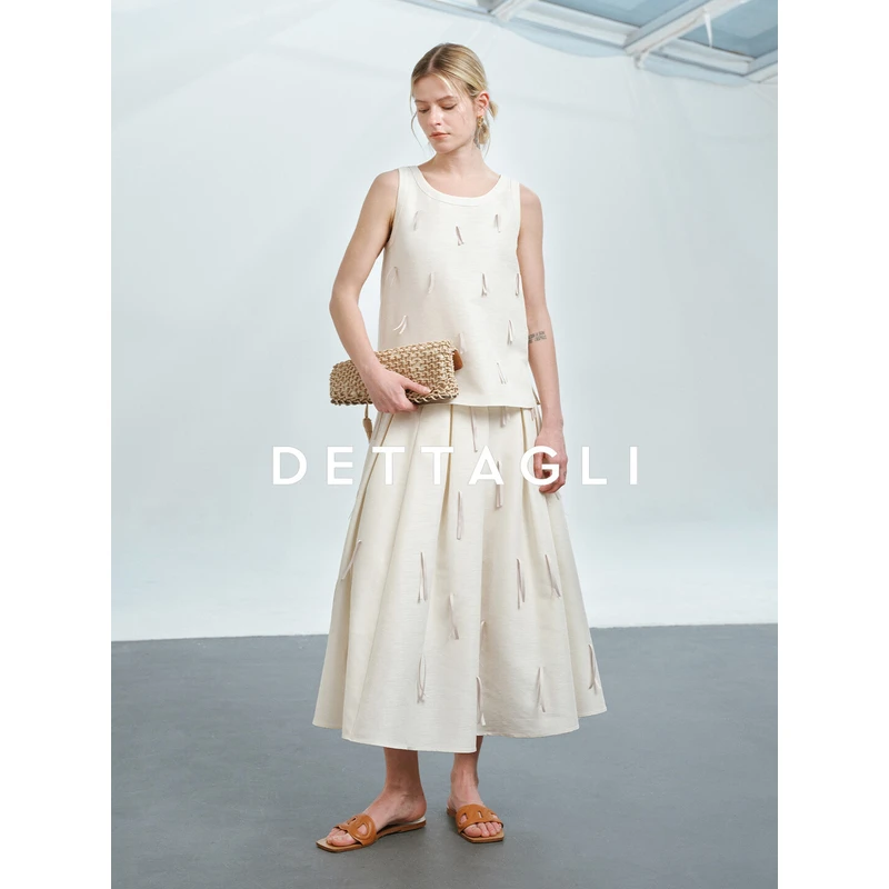 Dettagli/迪塔莉圆领无袖上衣飘带伞裙时尚套装DA25S0083