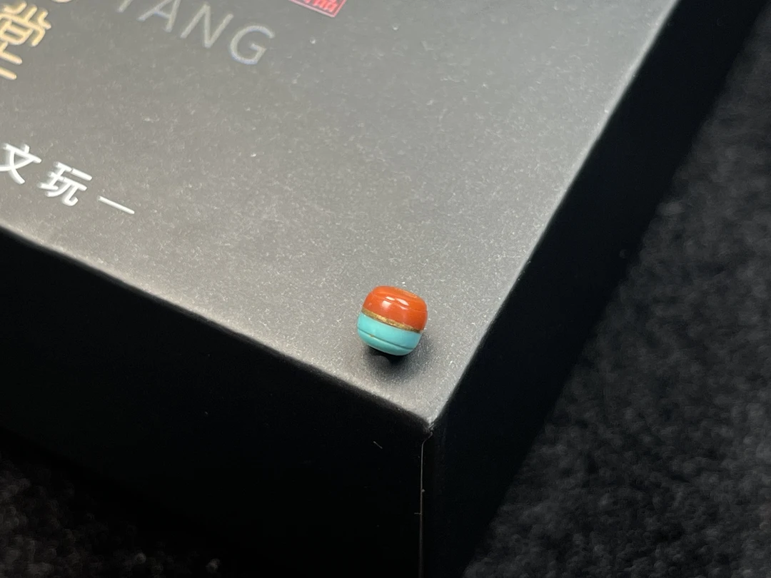 原矿绿松石➕瓦西南红线束 直径4.9高4.6 全品无暇