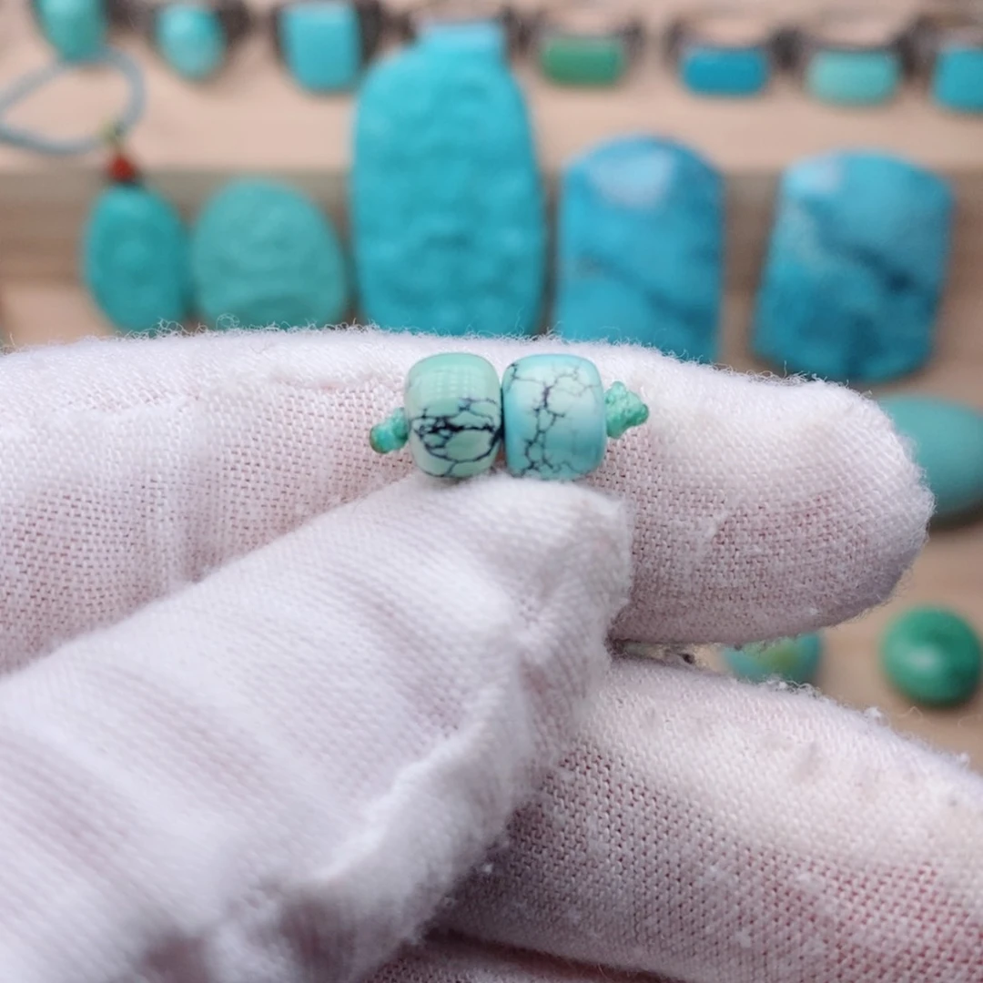 绿松石未镶嵌挂件