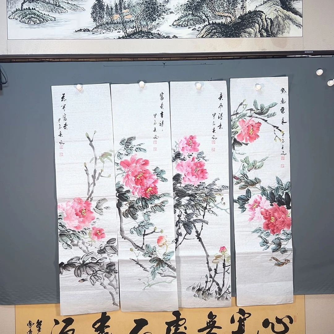 国画677 花鸟和蝴蝶都会出现