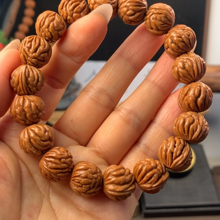 文玩核桃吊坠15金豆