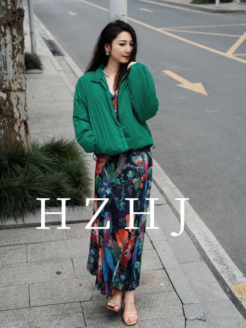 HZHJ  魅力绿气凝胶宇航绒轻薄外套显白显瘦高级轻奢