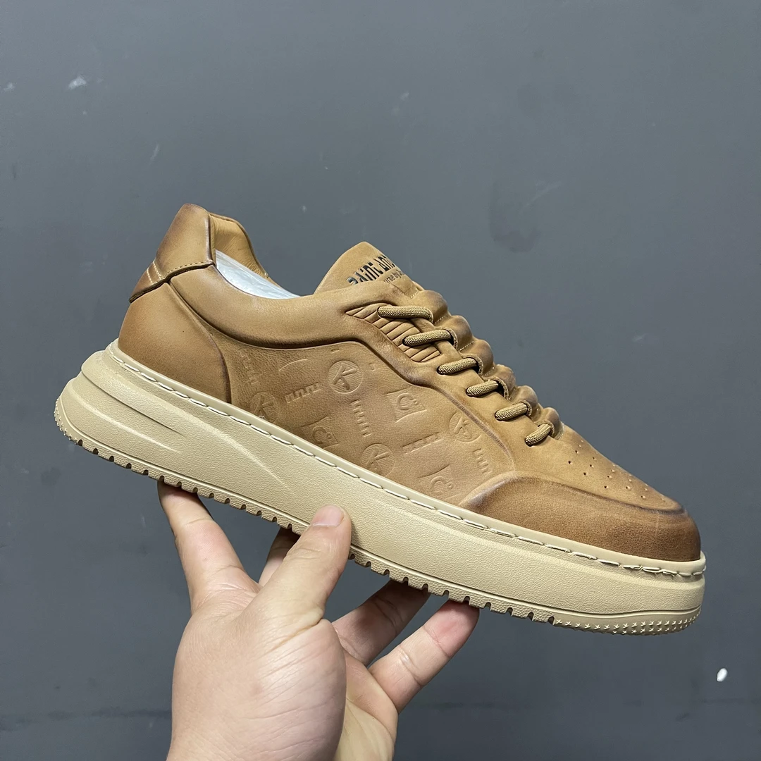 81228瑕疵样品孤品休闲鞋（瑕疵介意勿拍）