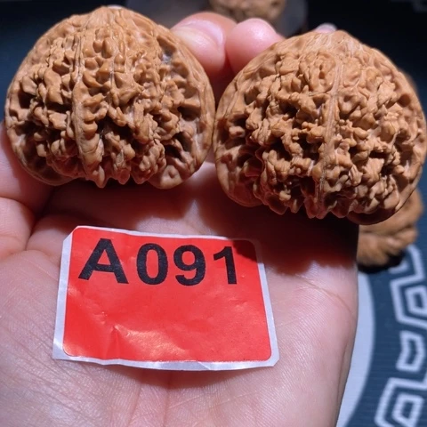 文玩核桃吊坠45满天星