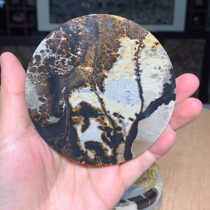 ，广西国画石摆件，收藏观赏