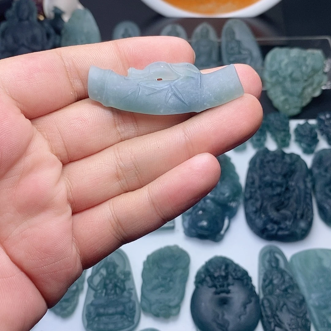 定制翡翠未镶嵌竹节