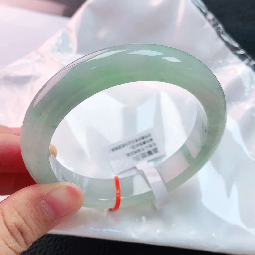 未镶嵌手镯翡翠57圈