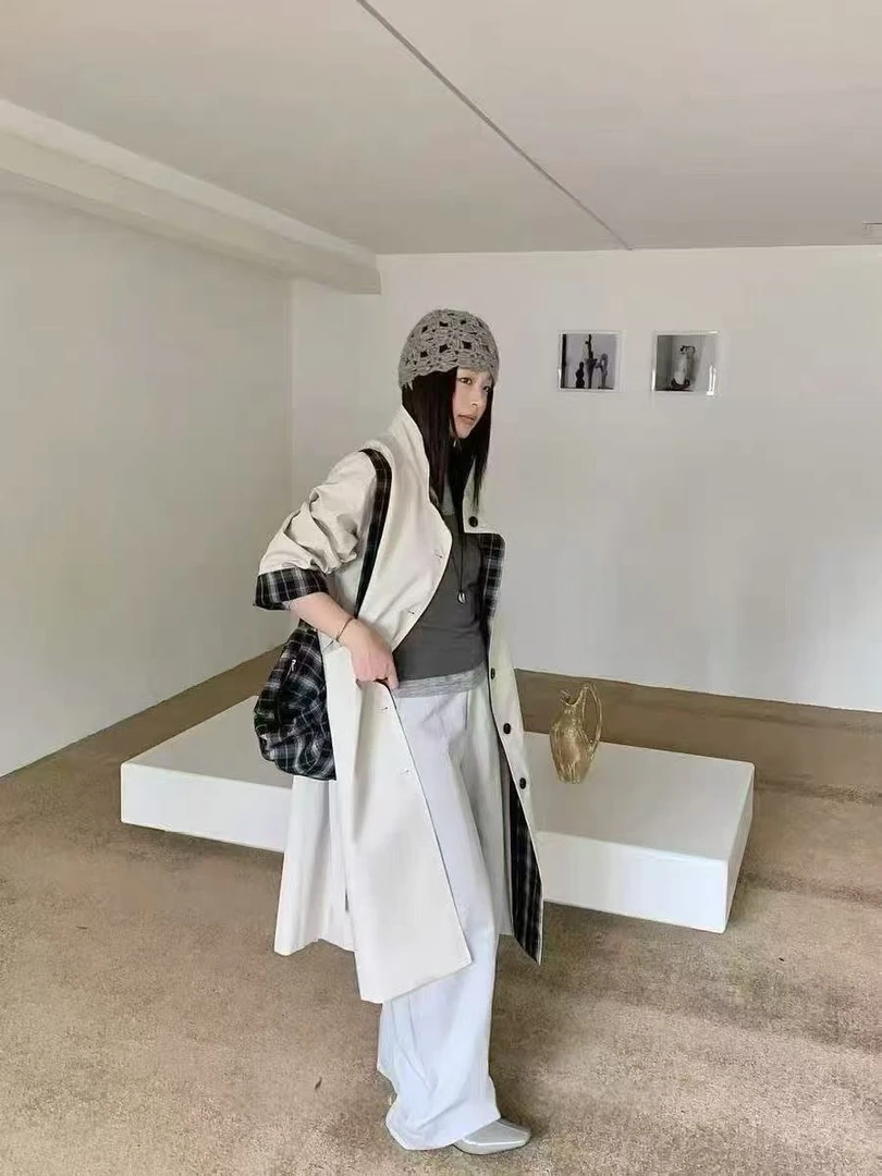 韩版复古长款格纹拼接设计风衣女秋季高级感时髦撞色设计宽松大衣