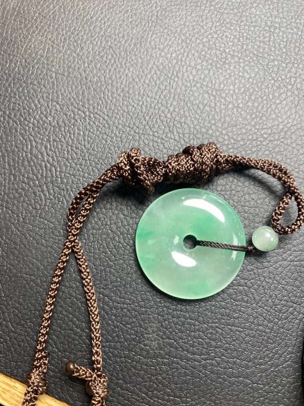 石英质玉天然非洲翠平安扣