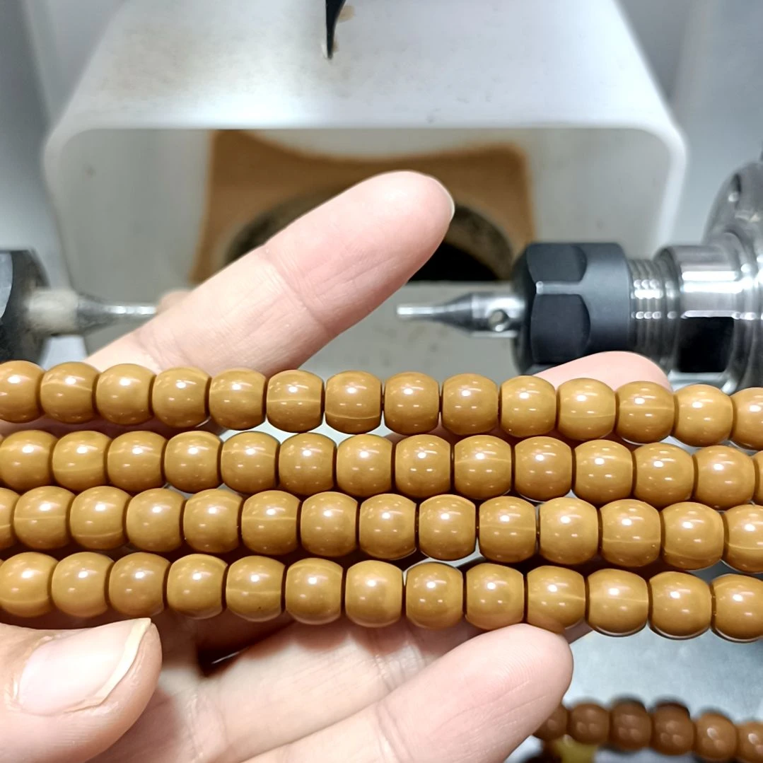 一****吊坠猴头核桃原皮原色直切