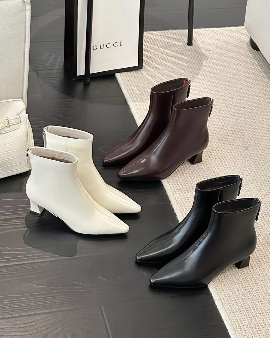 1220-21 秋冬气质百搭时装靴短靴  LBR 45100